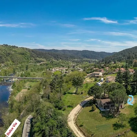 Location Vallee Bed & Breakfast *